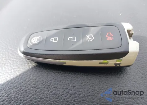 2017 Ford Focus Titanium z USA, uszkodzony, nr VIN 1FADP3J25HL267682